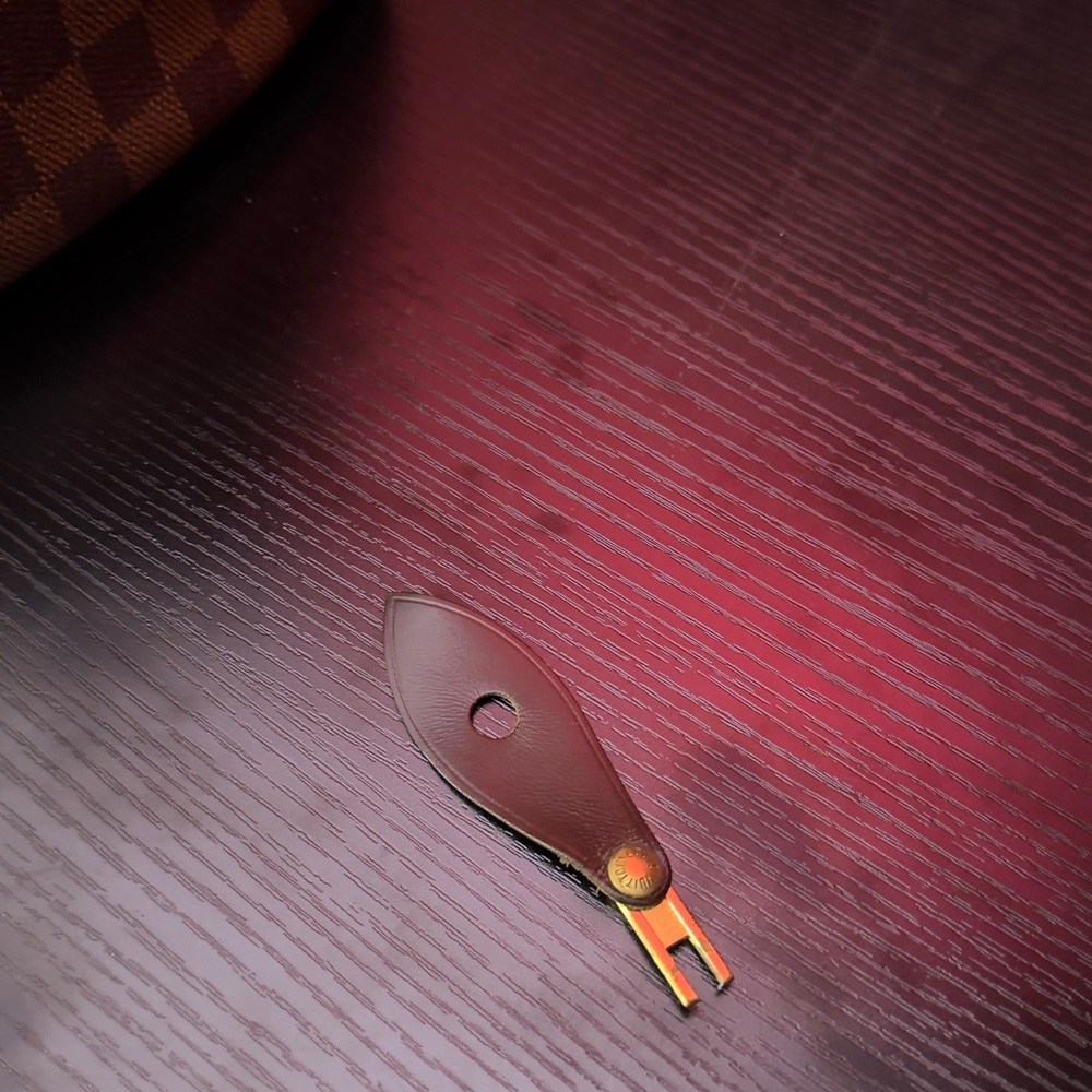 USED Louis Vuitton Speedy 30 Read Description - Picture 3 of 10